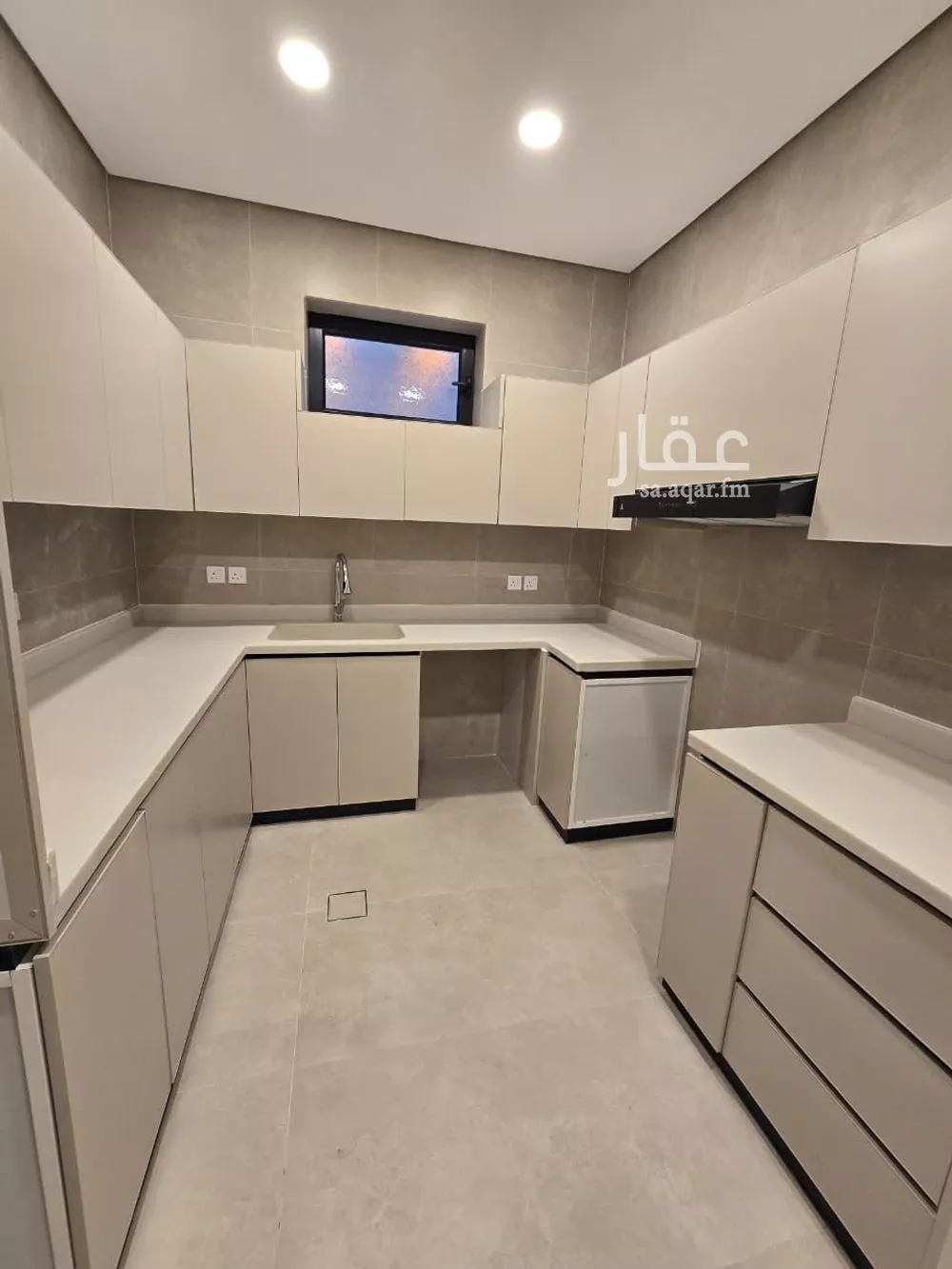4 bedroom villa in An Nawras, Eastern Province 8