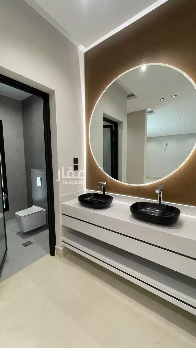 6 bedroom villa in Ash Shulah, Eastern Province 9