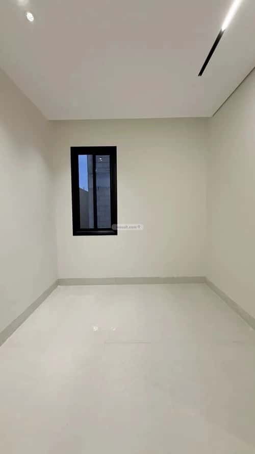 فيلا 6 غرف في العريجاء الأوسط 7