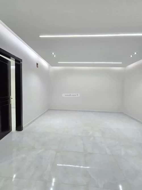 5 bedroom villa in Dhahrat Laban 3