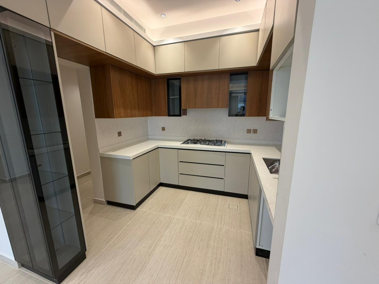 3 bedroom apartment in Al Narjis 8