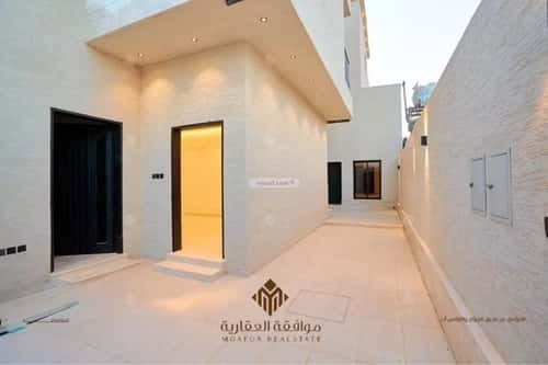 6 bedroom villa in Al Mahdiyyah 5
