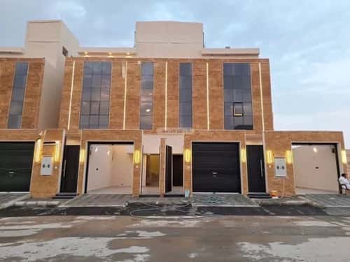 4 bedroom floor in Tuwaiq 7