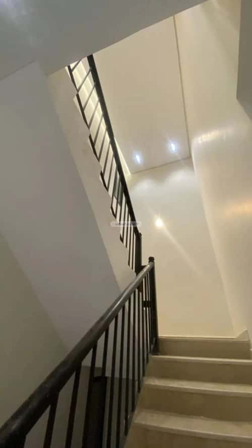 6 bedroom villa in Al Uraija Al Gharbi 5