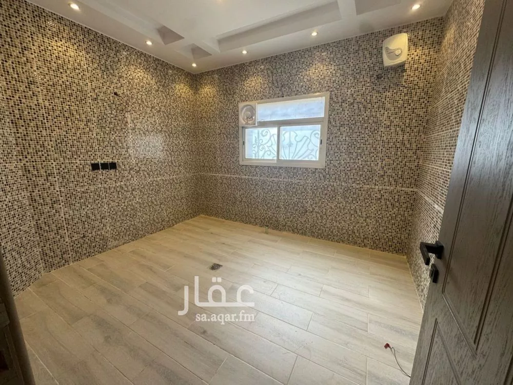 دور 3 غرف في النفل 4