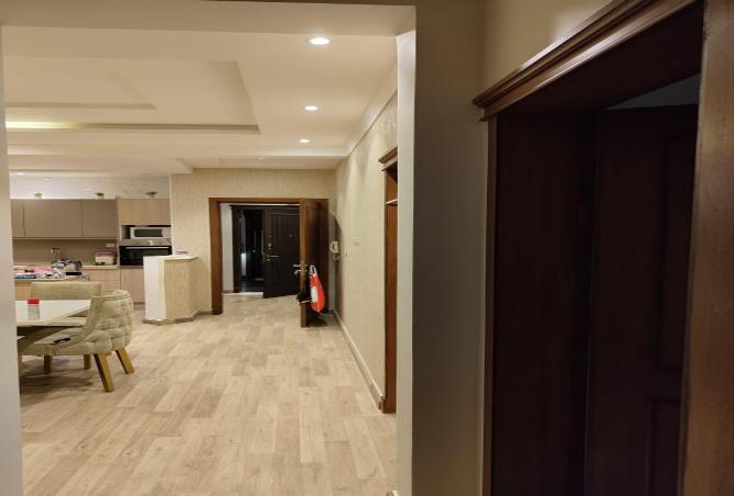 5 bedroom apartment in Al Marwa 2