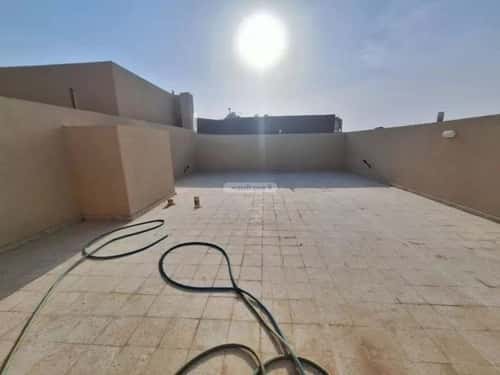 4 bedroom floor in Tuwaiq 10