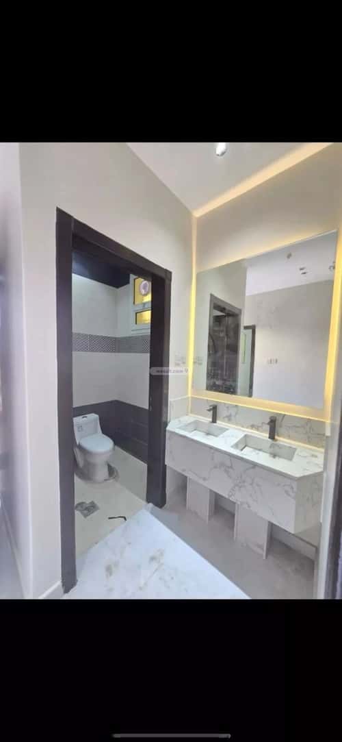 4 bedroom villa in Dhahrat Laban 4