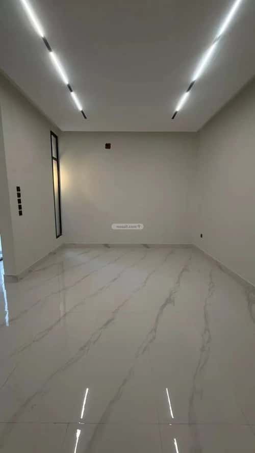 7 bedroom villa in Al Awali 13