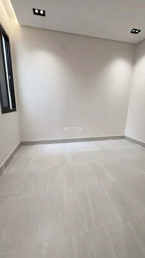 6 bedroom villa in Al Uraija Al Awsat 9
