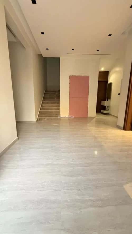 6 bedroom villa in Dhahrat Laban 1