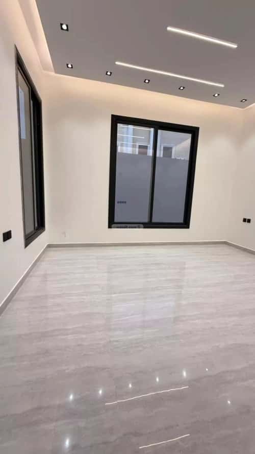 6 bedroom villa in Dhahrat Laban 7