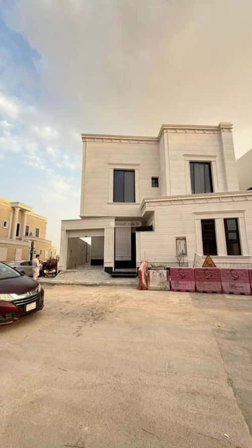 6 bedroom villa in Dhahrat Laban 4