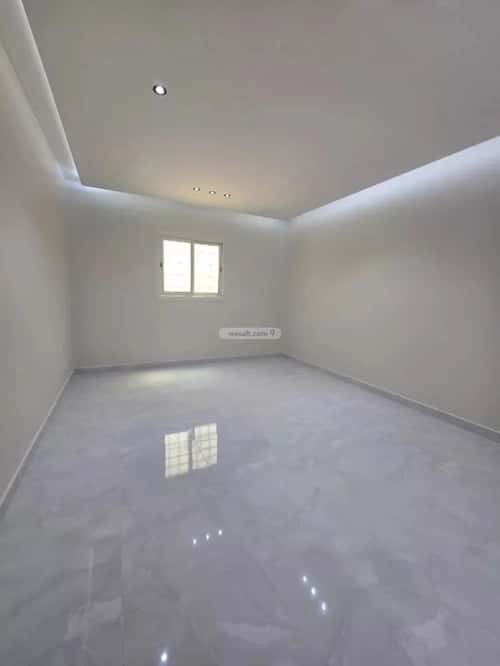 5 bedroom villa in Dhahrat Laban 3