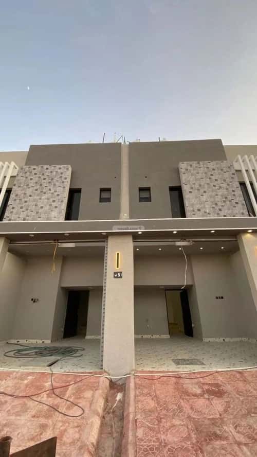 4 bedroom villa in Badr 3