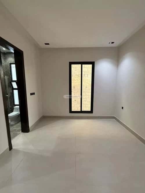 7 bedroom villa in Al Uraija Al Gharbi 1