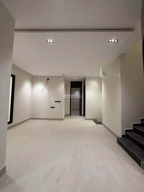 7 bedroom villa in Al Uraija Al Gharbi 2