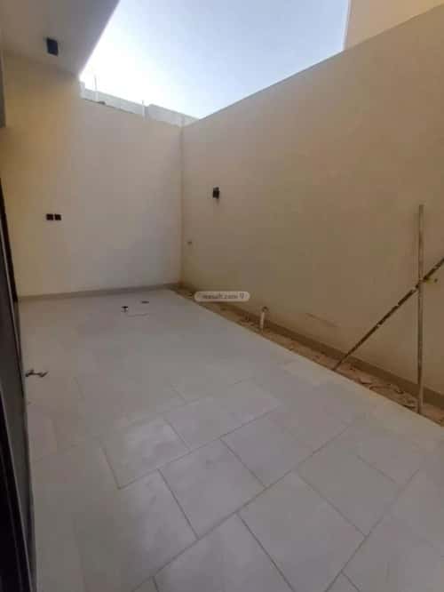 4 bedroom villa in Al Hazm 3