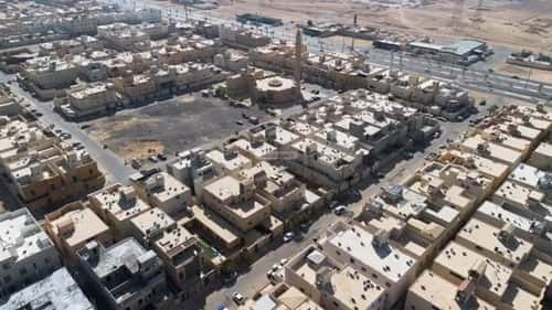 9 bedroom villa in Al Awali 1