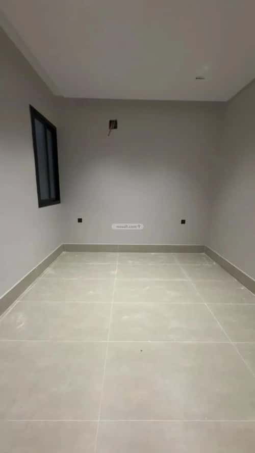5 bedroom floor in Tuwaiq 11
