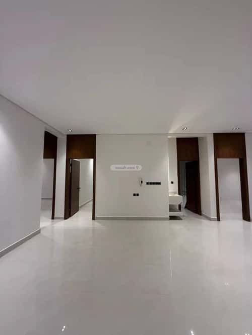 4 bedroom floor in Tuwaiq 6
