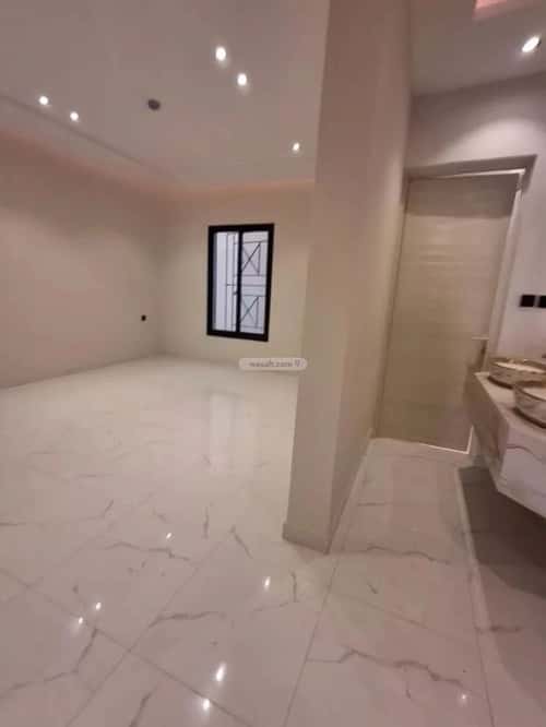 4 bedroom apartment in Al Hazm 8