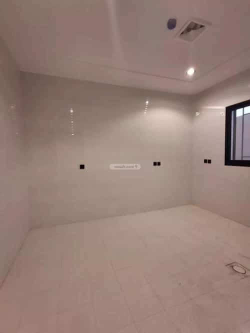 4 bedroom apartment in Al Hazm 7