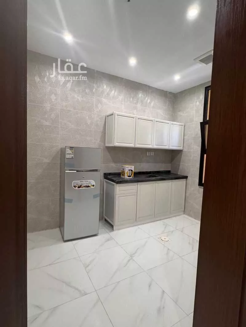 1 bedroom apartment in Al Aziziyah, Jeddah 11