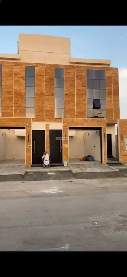 5 bedroom floor in Tuwaiq 4