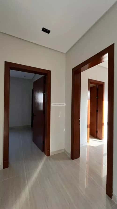 6 bedroom villa in Al Mahdiyyah 3