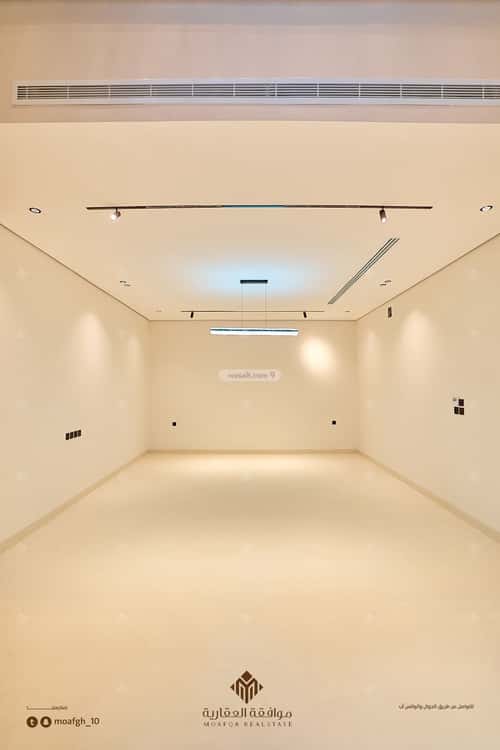 5 bedroom villa in Al Mahdiyyah 3