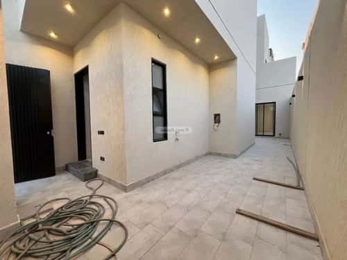 4 bedroom villa in Al Mahdiyyah 3