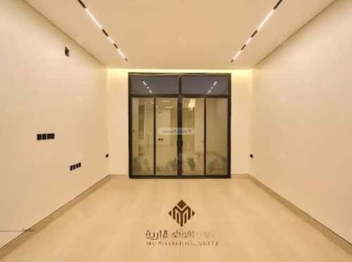 5 bedroom villa in Al Mahdiyyah 10