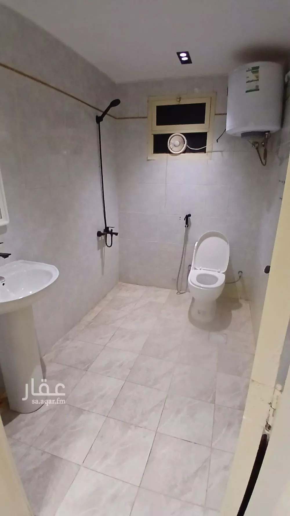 1 bedroom apartment in Al Malqa 11