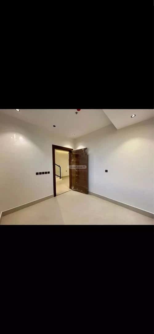 3 bedroom apartment in Al Mahdiyyah 1