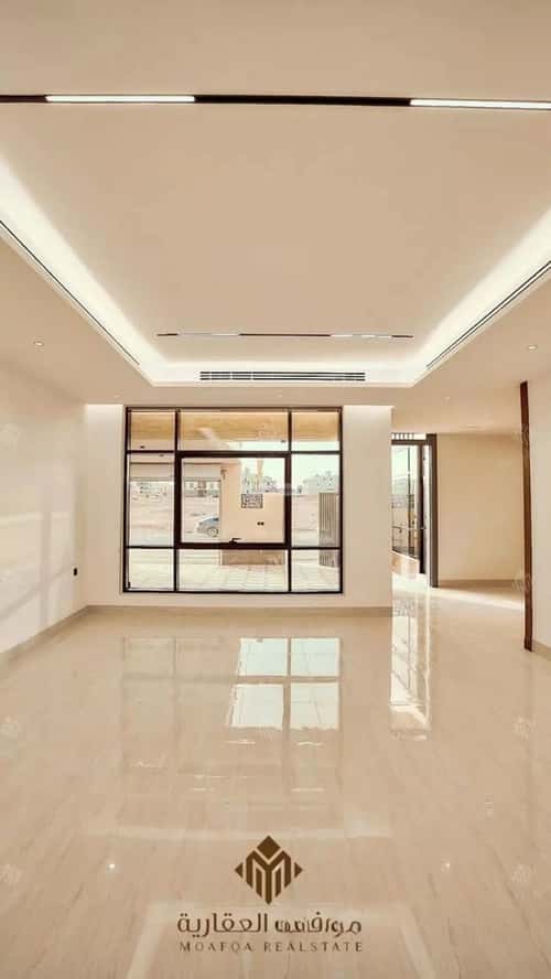 4 bedroom villa in Al Mahdiyyah 3