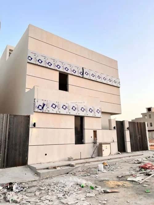 4 bedroom villa in Al Mahdiyyah 4