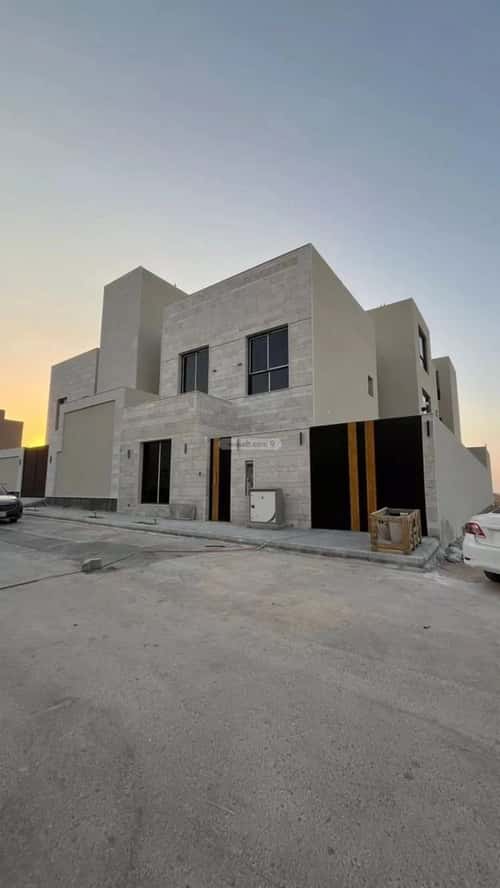 5 bedroom villa in Al Mahdiyyah 2