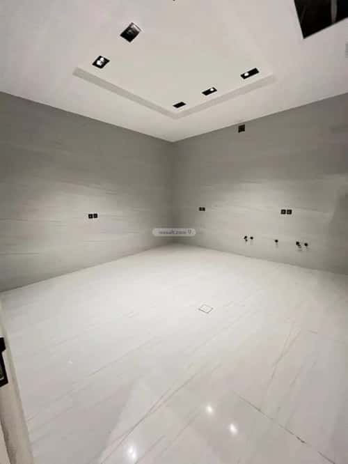 6 bedroom villa in Al Mahdiyyah 3