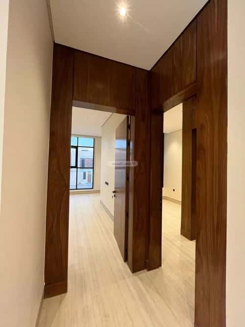 5 bedroom villa in Al Mahdiyyah 3