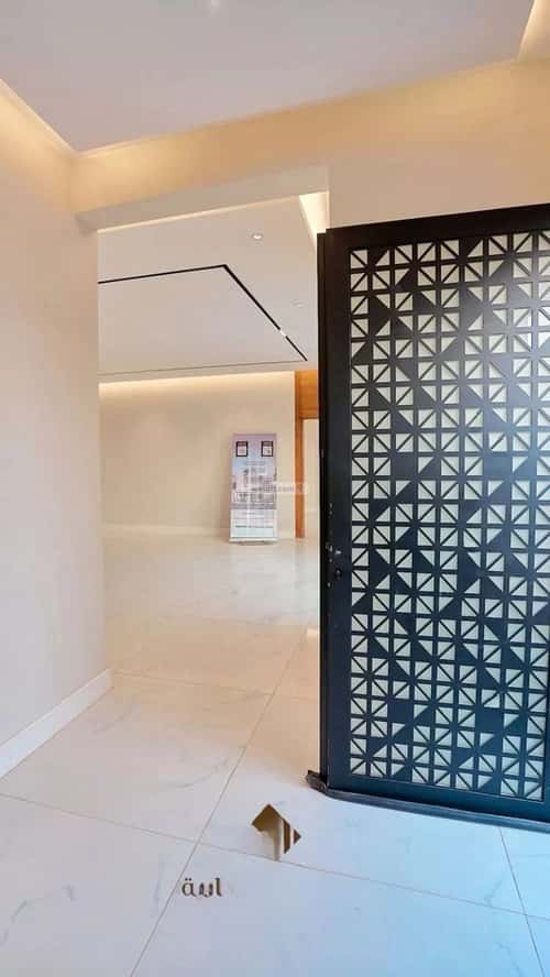 6 bedroom villa in Al Mahdiyyah 6