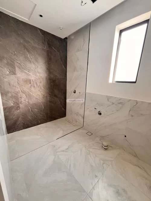 6 bedroom villa in Al Mahdiyyah 3