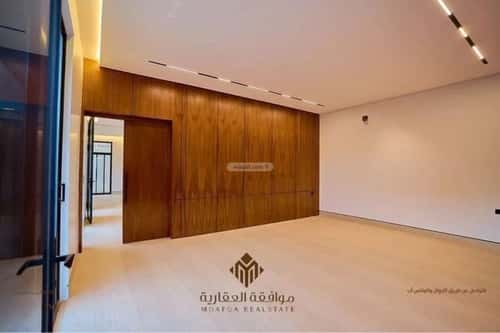 5 bedroom villa in Al Mahdiyyah 2