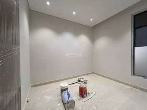 5 bedroom villa in Al Mahdiyyah 4