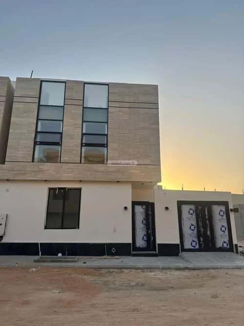5 bedroom villa in Al Mahdiyyah 2