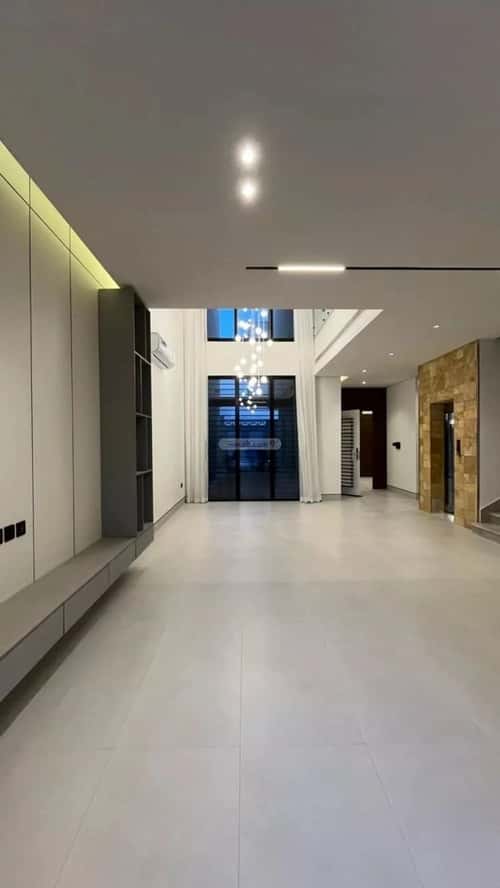 5 bedroom villa in Al Mahdiyyah 6