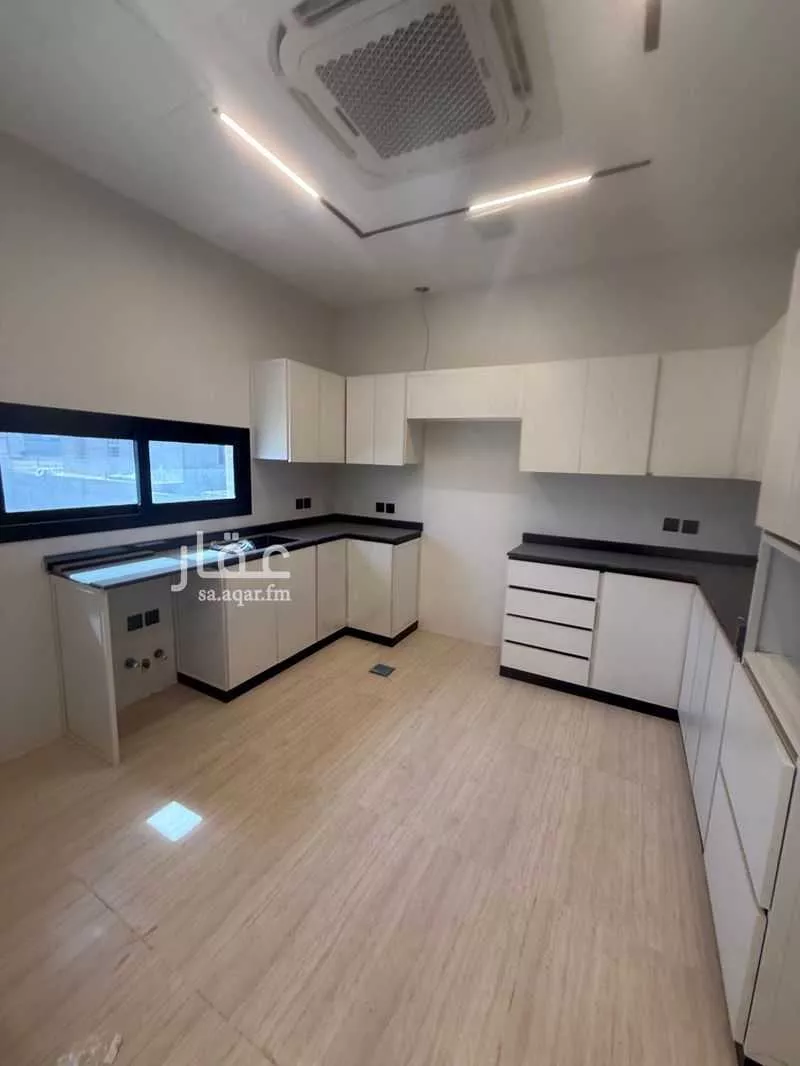 3 bedroom villa in Al Aridh 6