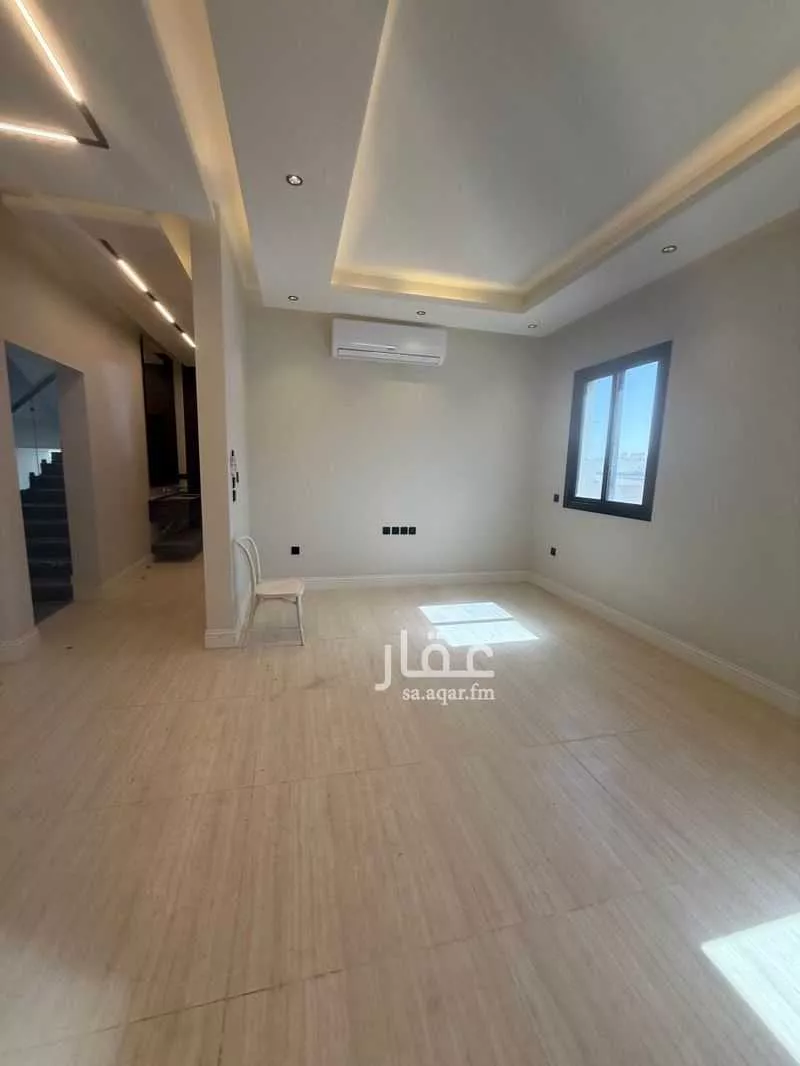 3 bedroom villa in Al Aridh 8