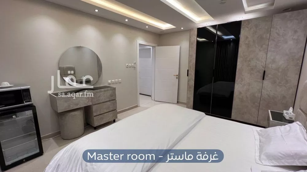 شقة 1 غرف في العارض 6