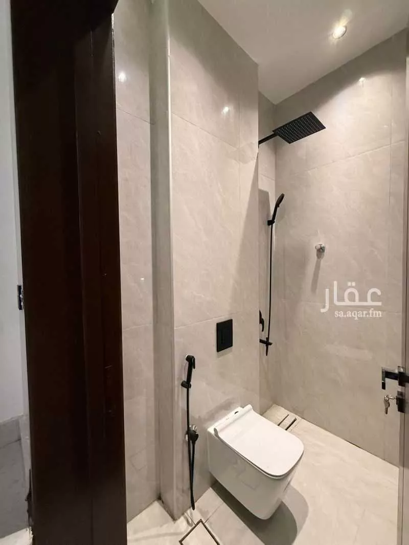 7 bedroom villa in Ash Sharq, Riyadh 19